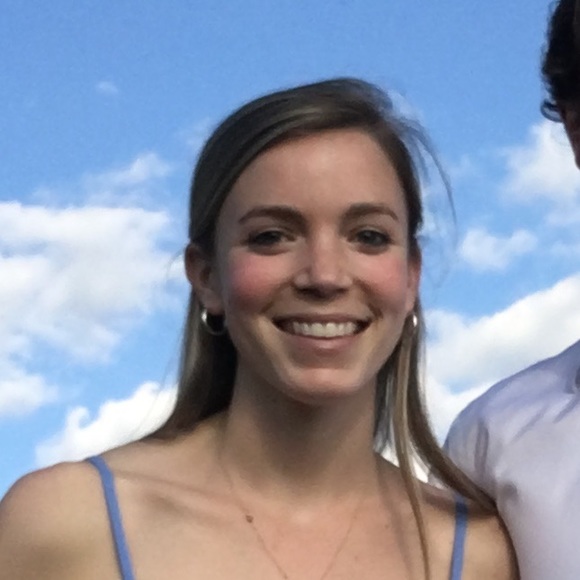 Meet your Posher, Emily - Picture 1 of 1